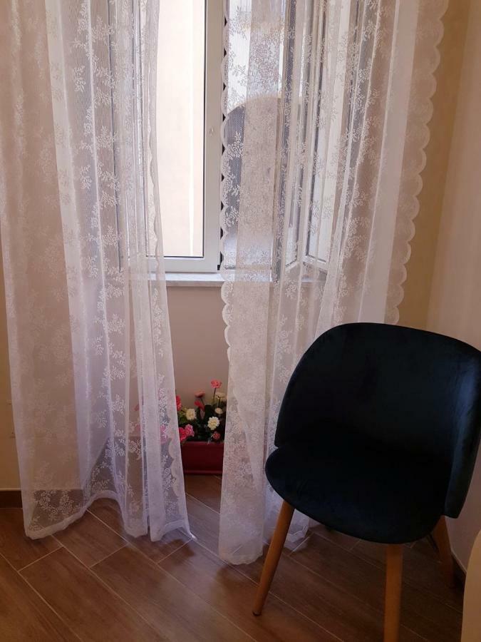 Alexis Home Наполи Екстериор снимка